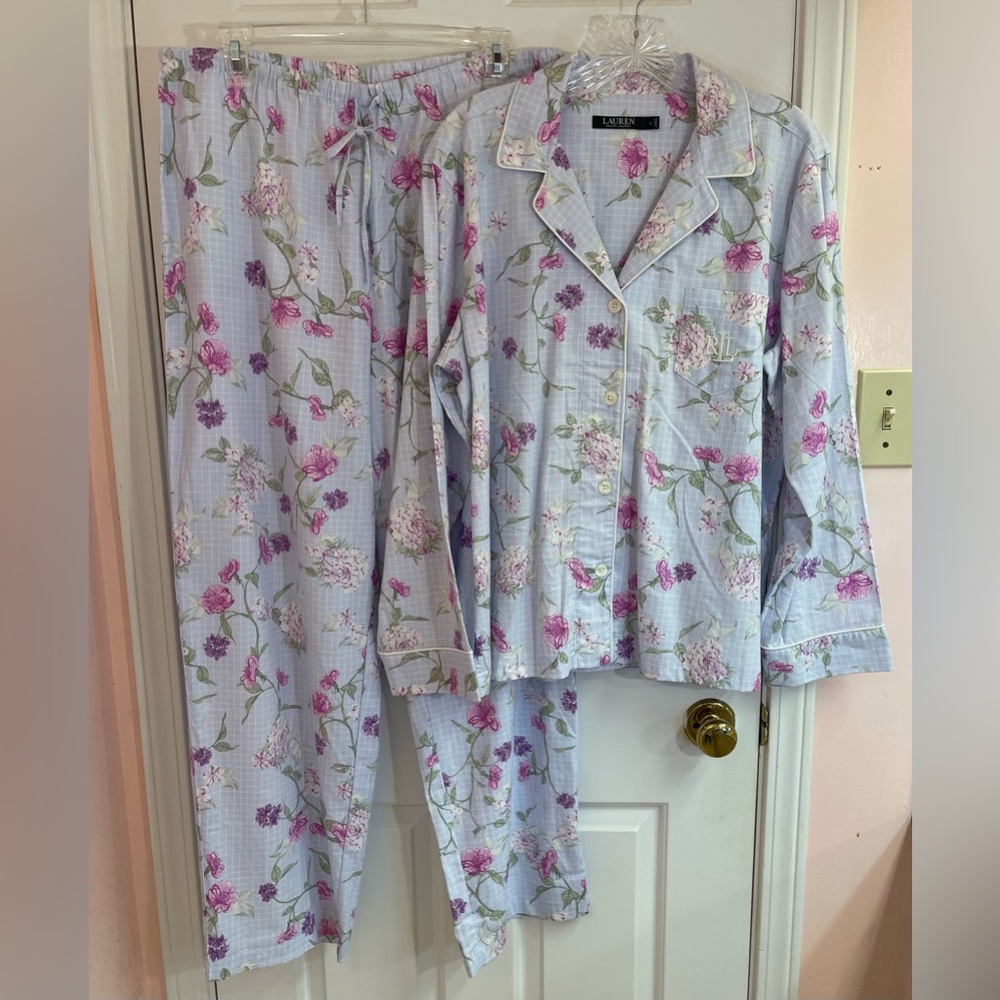 Ralph Lauren Floral Women's Pajama Set - BRAND NEW WITHOUT TAGS